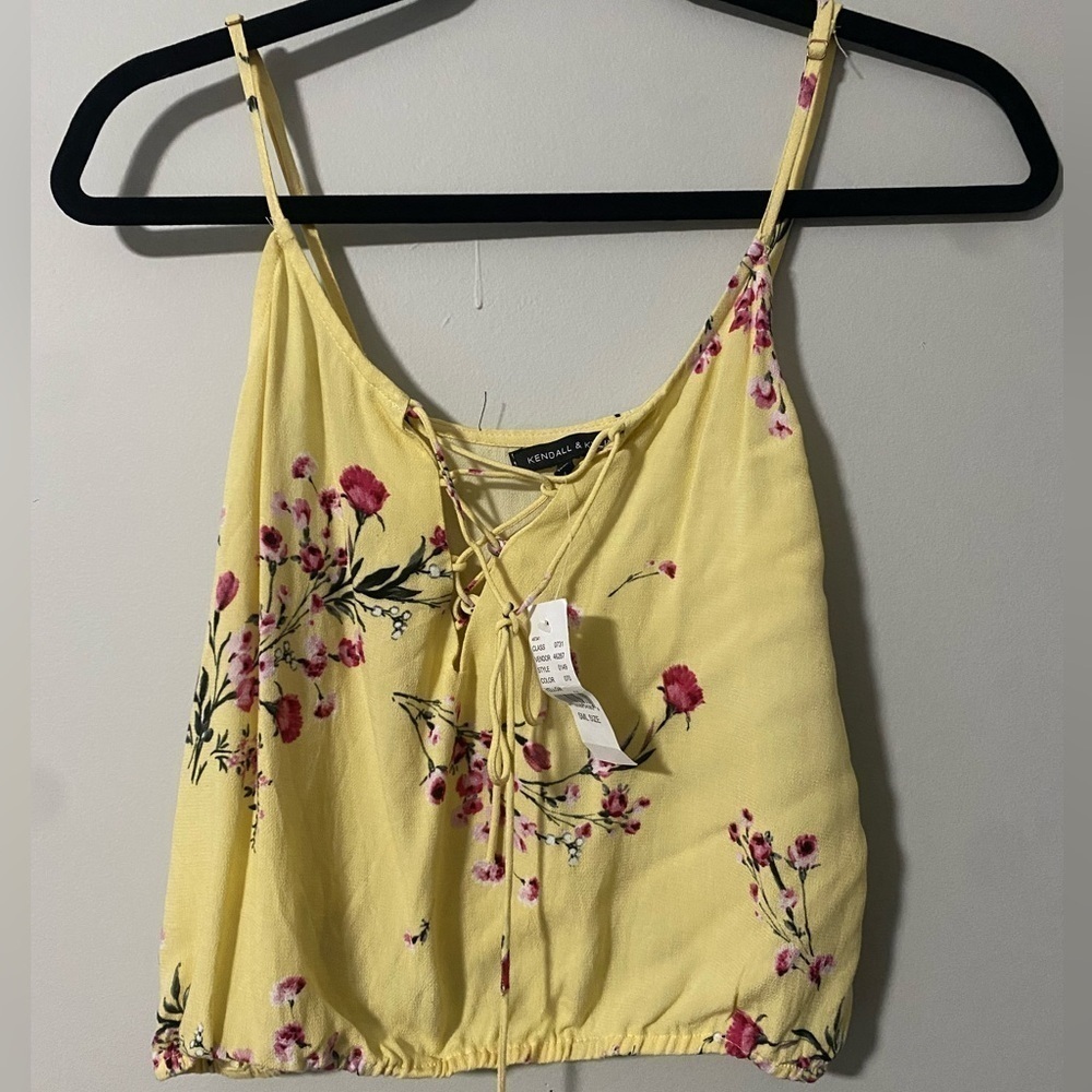 NWT Kendall and Kylie Floral Tank Top
